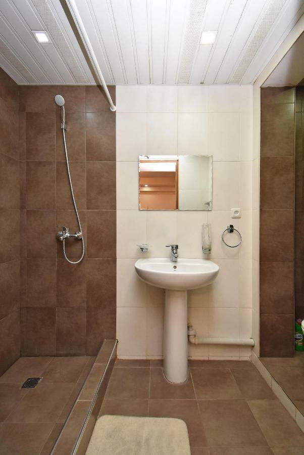 Apartments In Center Of Yerevan,Koghbatsi 1A Street Extérieur photo
